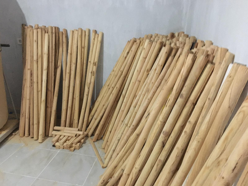 Landscape Store - Wooden stakes